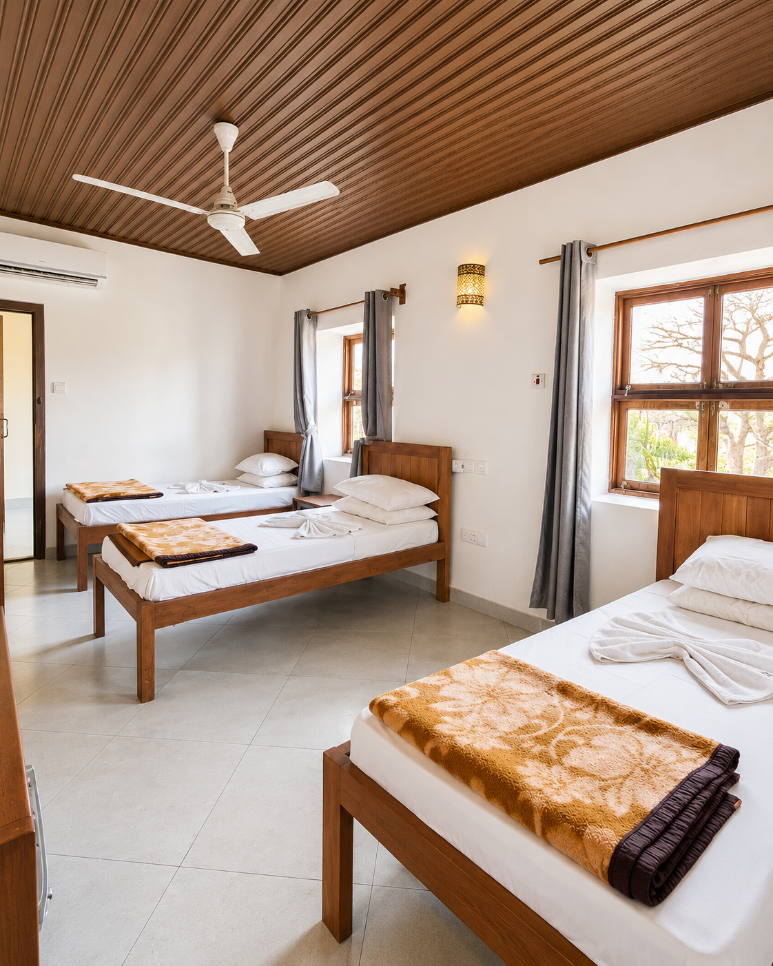 Triple Room